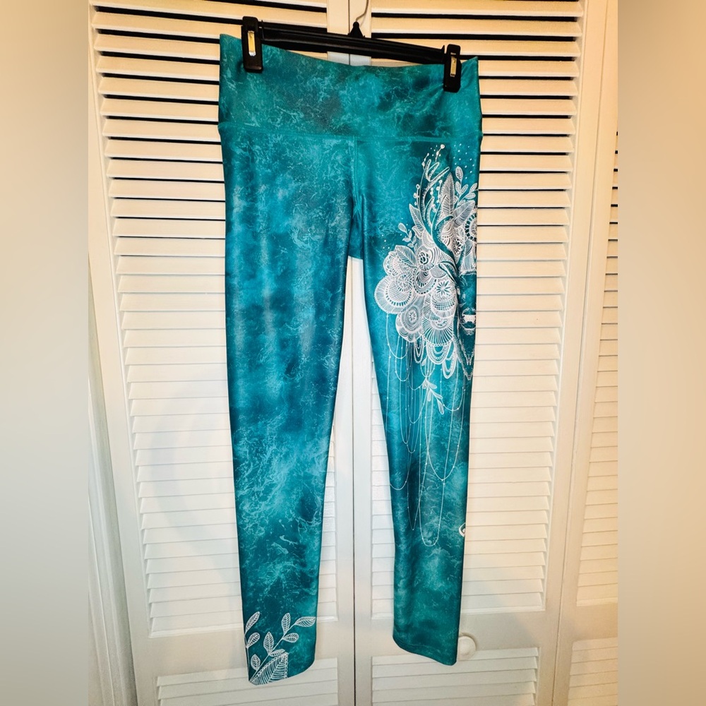 💥 My Inner Fire Deer Love size 8 Teal Marble Print High-Waist Capri Leggings